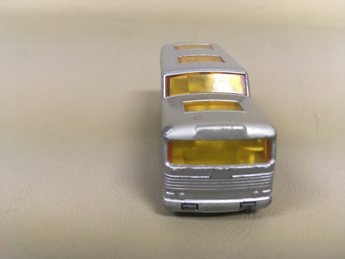MATCHBOX LESNEY No 66 COACh GREYHOUND BUS Silver ENGLAND Vintage