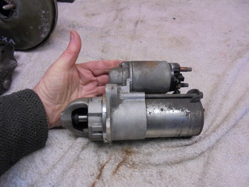Vauxhall VX220 Opel speedster 2.2L Starter Motor GM 12567585 - Picture 2 of 4