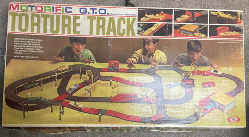 VINTAGE IDEAL MOTORIFIC GTO TORTURE TRACK IN BOX  COMPLETE NO CAR *READ DESC* - Picture 1 of 9