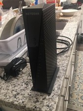 NETGEAR Cable Modem WI-FI DOCSIS3.0