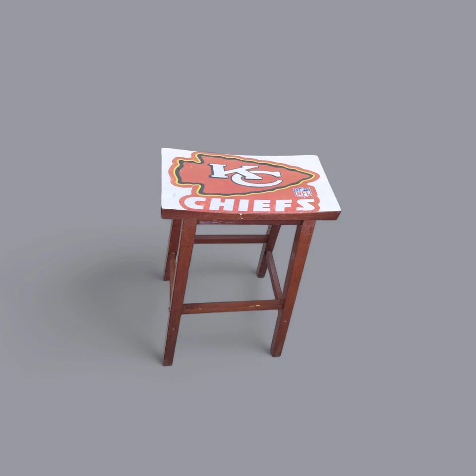 Hand-Made (QUALITY)KC CHIEFS Bar Stool - Image 2 of 4