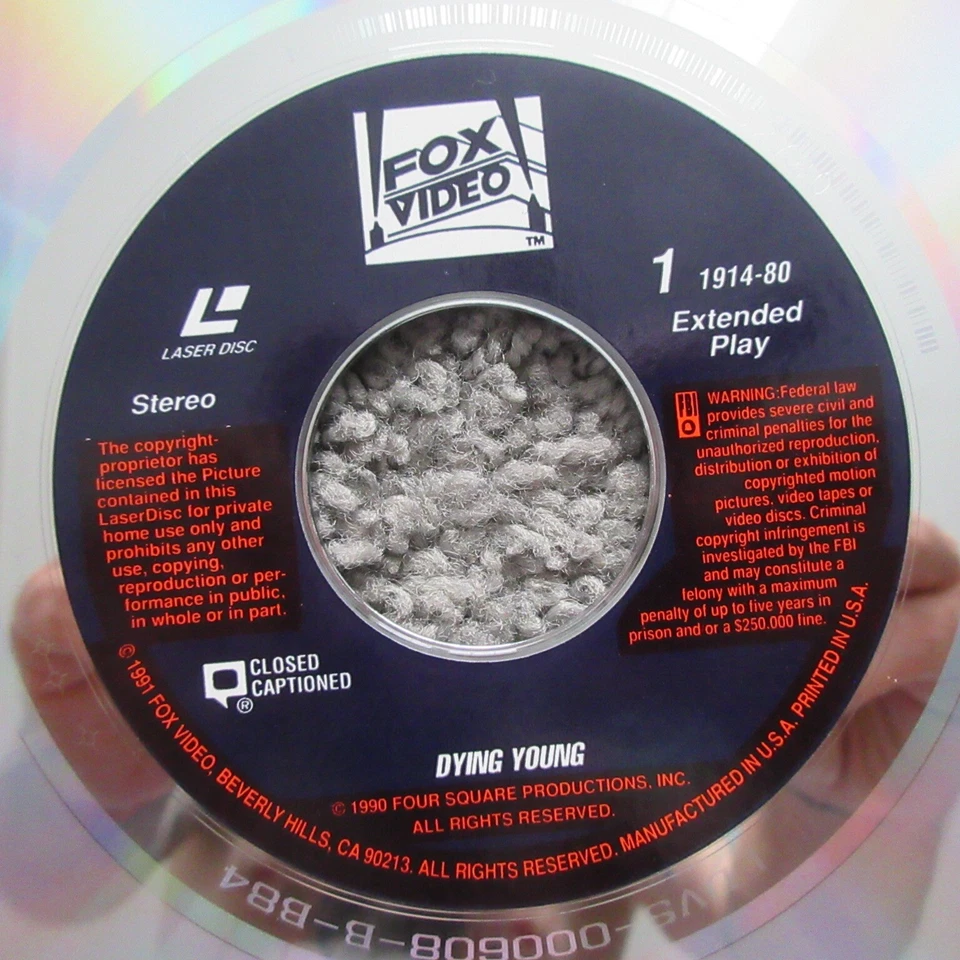 DYING YOUNG 1990 LASERDISC LD MINT MOVIE JULIA ROBERTS CAMPBELL SCOTT EXTENDED - Image 2 of 4