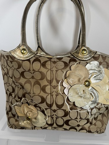 Vintage - Y2K - COACH Bleeker Floral/Goldtone Carley - Picture 4 of 20
