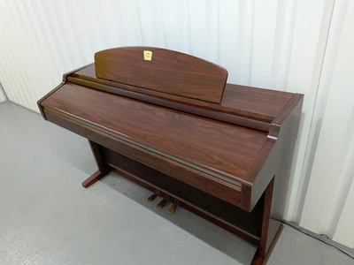 Yamaha Clavinova CLP-950 Digital Piano Mahogany - 88 Weighted Keys - Full Size