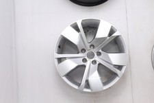 Original Alufelge Volkswagen 18 Zoll 8,0J 5x112 ET25 Nabe Schwarz 760601025 T