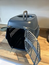 Plastic Cat Carrier - Detachable Base - Max Weight 5kg