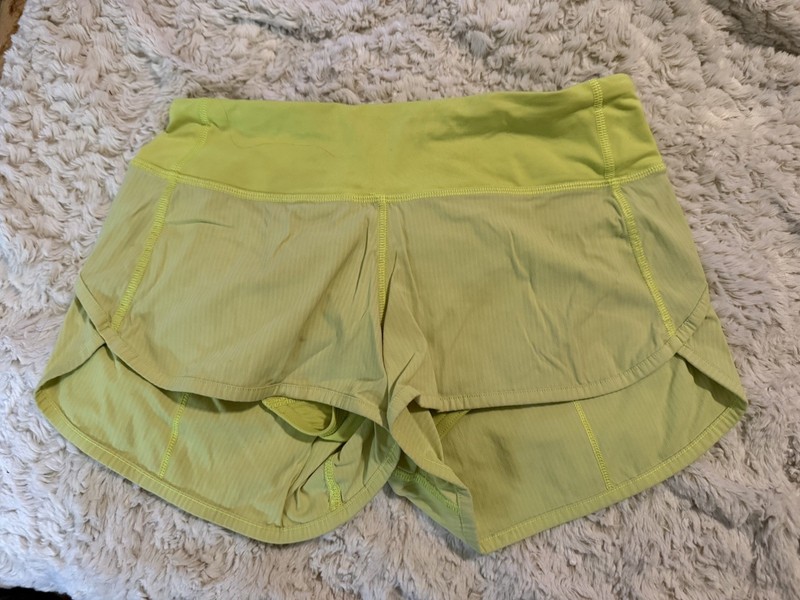 Lululemon Womens Size 2 Neon yellow Speed Up Low Rise Athletic Shorts 