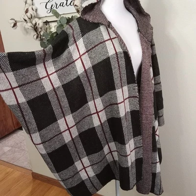 Mossimo L/XL Women's Black White w Red Plaid Hooded Open Shawl Poncho Oversized - Image 1 of 4