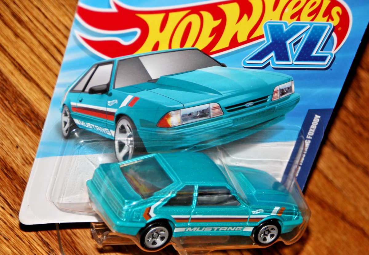 2026 HOT WHEELS 1992 FORD MUSTANG FOX BODY XL TEAL COLOR FIRST