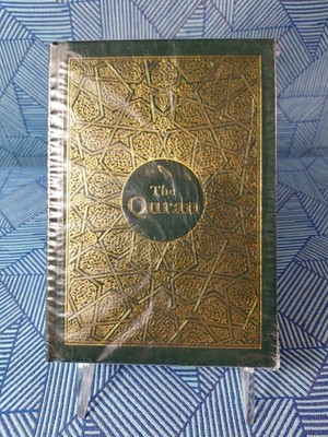 The Quran (Arabic-English) Translation by Maulana Wahiduddin Khan & Prof.Farida