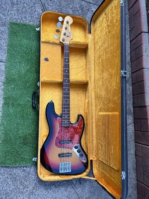 E-Jazz Bassgitarre Schecter California Classic Sunburst mit Hartschalenkoffer