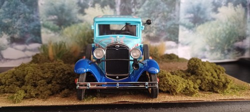 Danbury Mint 1931 Pillsbury Blue Ford Delivery van - Picture 2 of 10