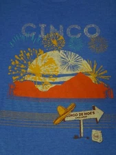 MOE'S TEX MEX RESTURANT FIREWORKS IN DESERT CINCO BLUE SMALL T-SHIRT H1648