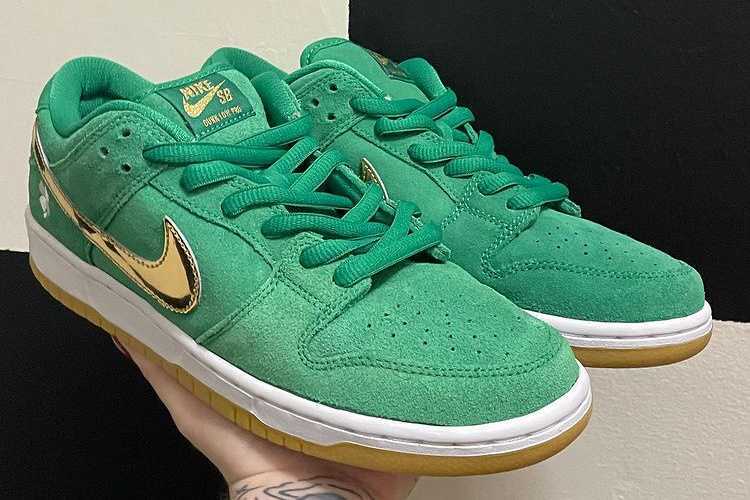 Nike SB Dunk Low