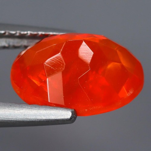 1.60Cts Natural Ethiopian Orange Fire Opal Oval Cut Loose Gemstone - Picture 3 of 3