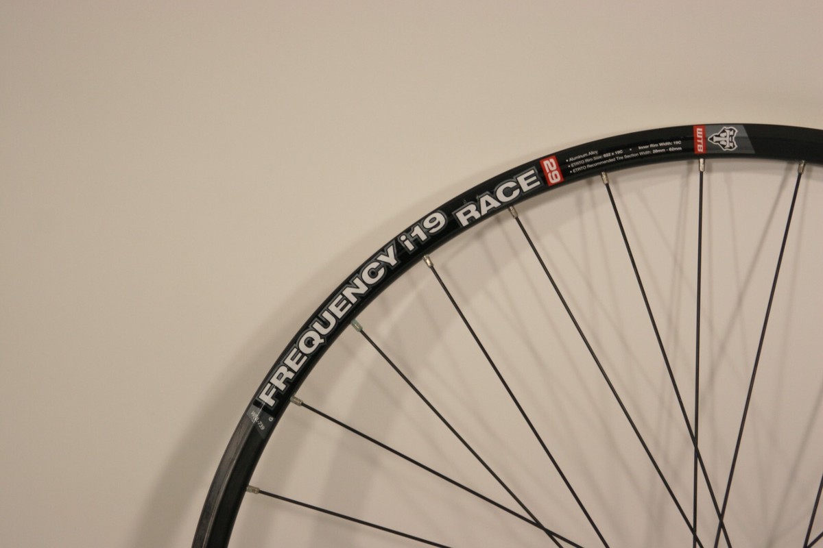 【未使用品】700C Narrow Wheel マットブラック フロント 23C 800504f3a6a3d4a7f602464e626fef