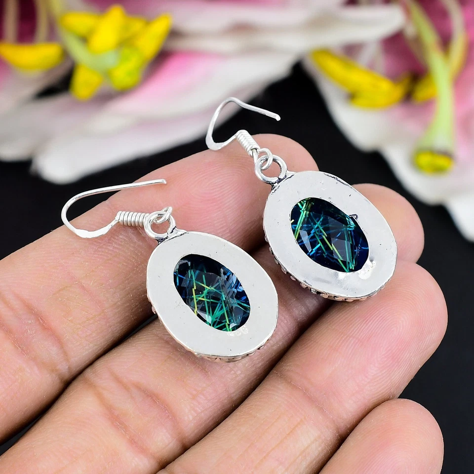 Pendiente de plata de ley 925 Jhumka hecho a mano con piedras preciosas de ammolita para regalo Foto 4 de 4