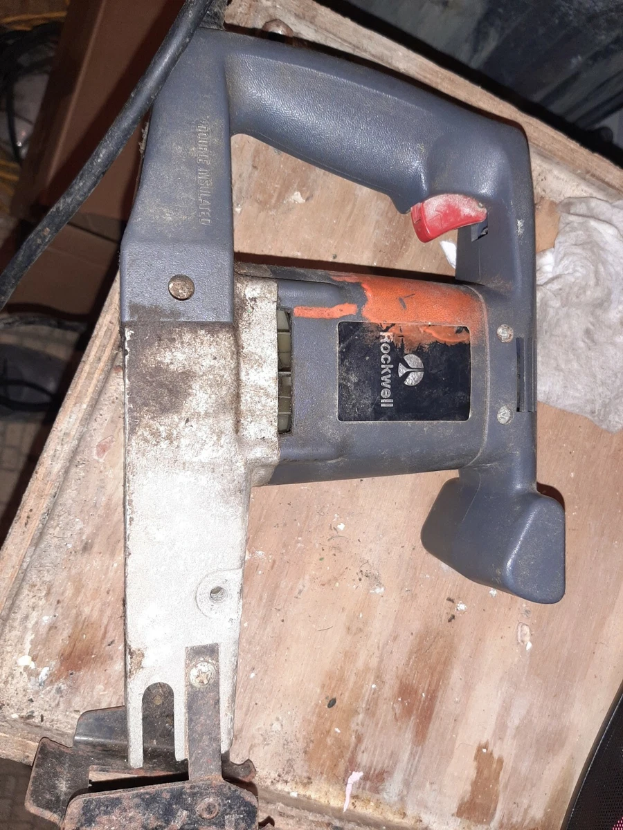 Rockwell reciprocating saw outlet