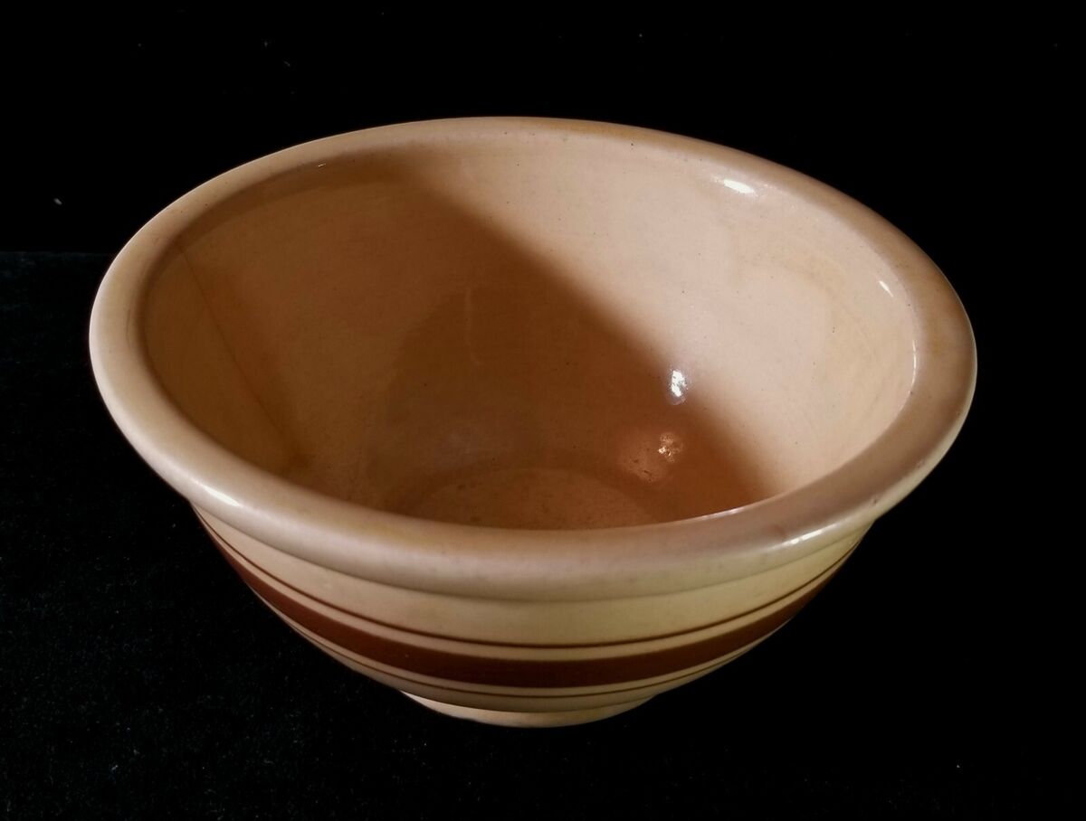 Vintage Mocha Stripe Yellow Ware 6.5 Inch Mixing Bowl Vintage Mocha Stripe Yellow Ware 6.5 Inch Mixing Bowl
