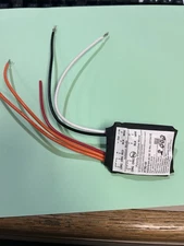 XTRI-M SIEMENS S54370-b4-a1 dated 5-11-2022 Mini Input Monitor Module