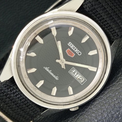 VINTAGE SEIKO 5 AUTOMATIC 6119C JAPAN MENS BLACK COLOR DIAL WATCH a434612-c