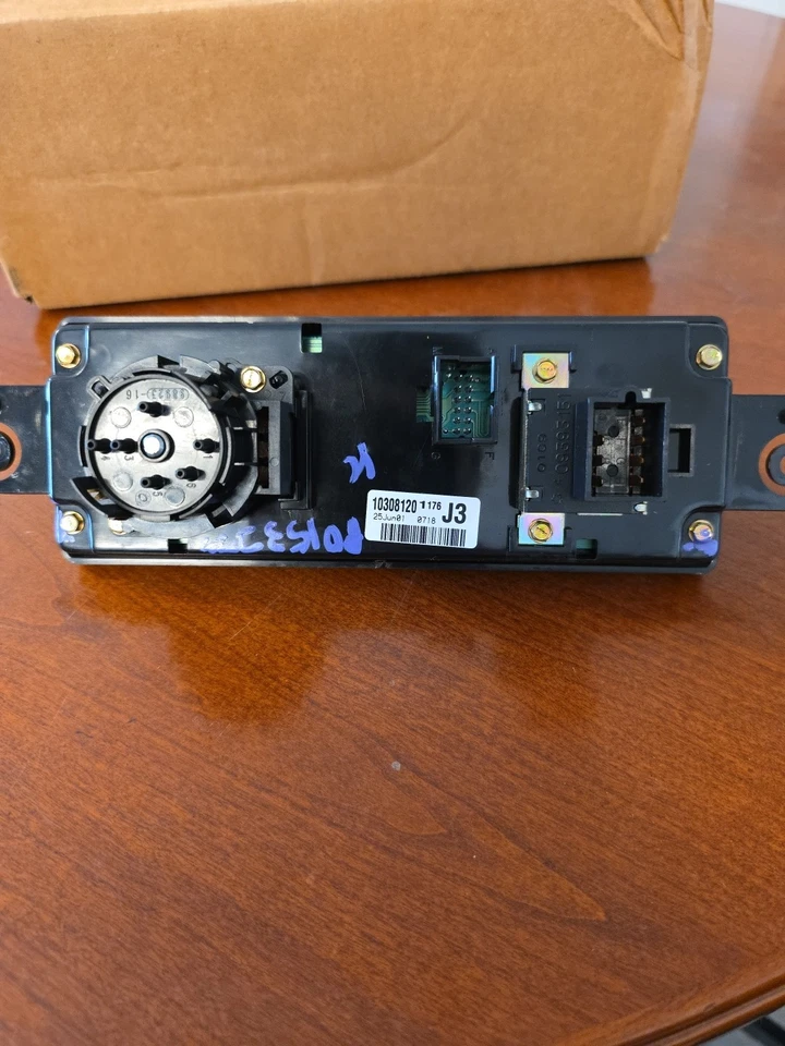 Control de calefacción Buick Century 10308120 Foto 2 de 2