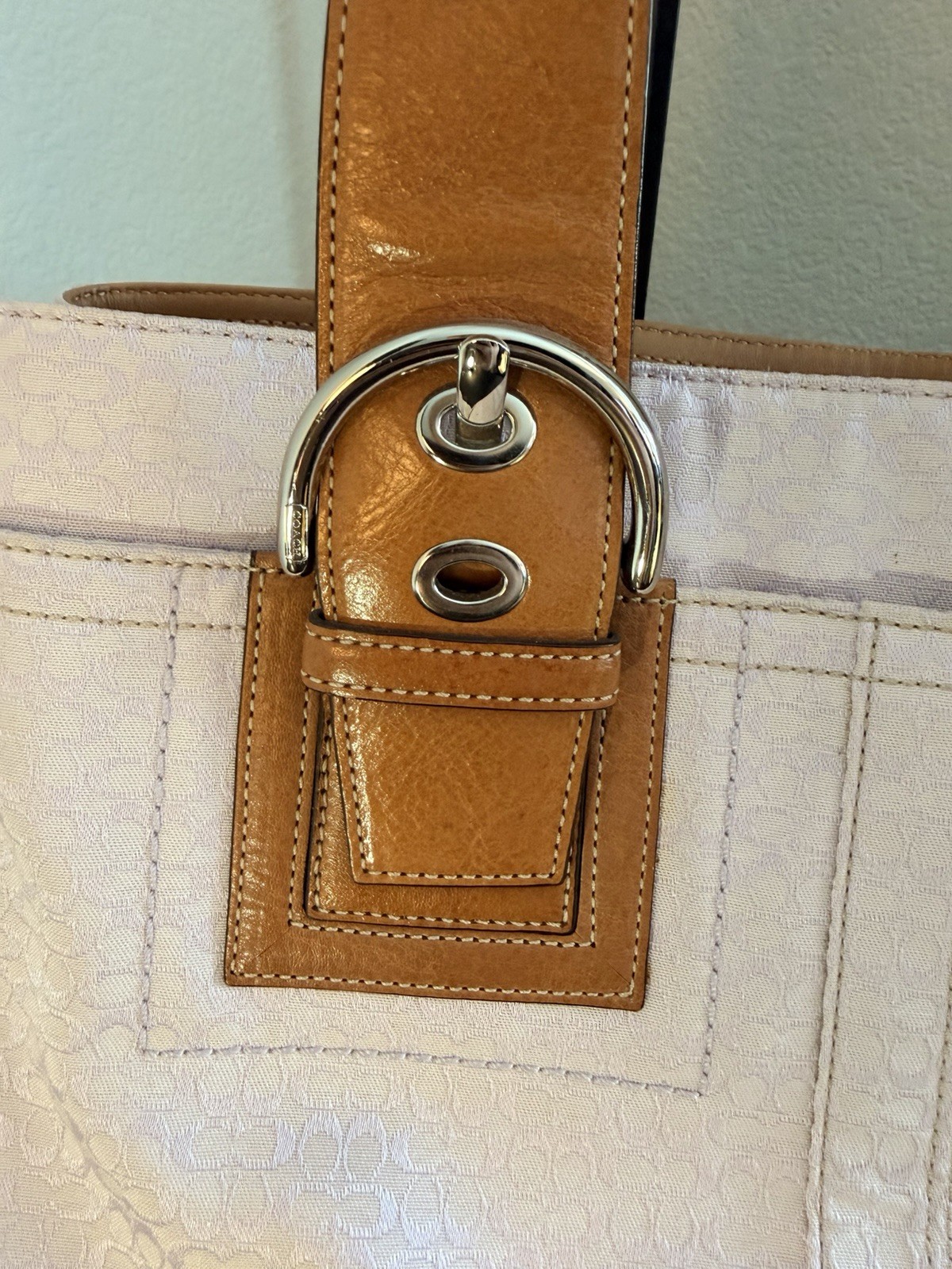 Vintage Coach Soho Signature Jacquard Buckle Tote Bag… - Gem