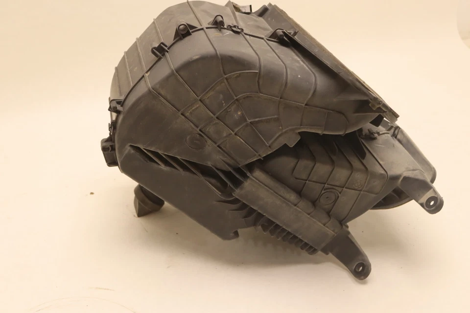 Peterbilt 579 Paccar 2017-2023 cabina filtro filtro caja carcasa OEM Foto 2 de 4