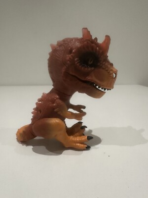 WowWee Untamed Radioactive Fingerlings X-Ray T-Rex Orange 5+ Kinder
