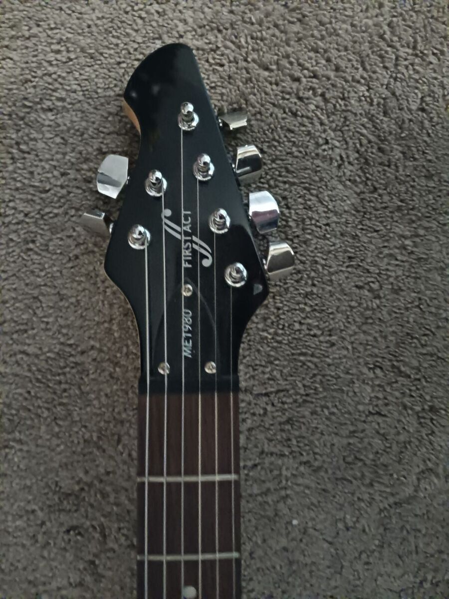 First Act ME1980 Electric Guitar Black With Flames First Act ME1980 Electric Guitar Black With Flames
