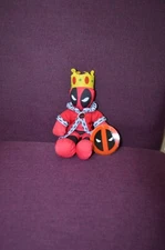 Marvel King Deadpool with Crown 9" Plush Doll Good Stuff w/tag Z5
