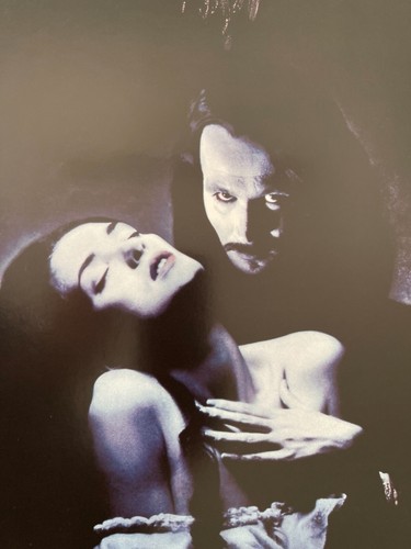 DRACULA, ‘LOVE NEVER DIES’ FRANCIS FORD COPPOLA, RARE LICENSED1992 POSTER - Picture 3 of 12