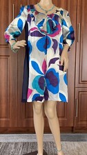 Marc Jacobs dress, colorful, relax, size 4. 100% silk, No Lining. Summer beach