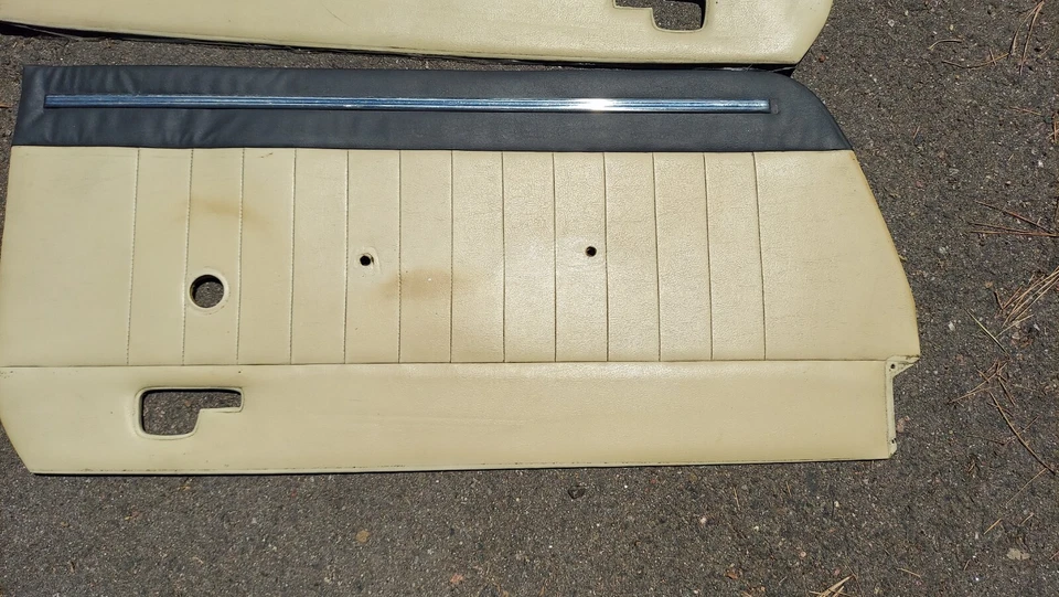 Par de paneles de puerta Lancia Fulvia Coupé OEM (1965 - 1976) L+R ¡Buen estado! Foto 3 de 4