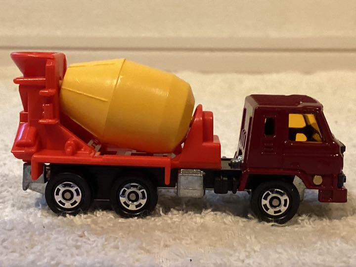 Tomica No.53 Nissan Diesel Mixer Truck Made In Japan Super