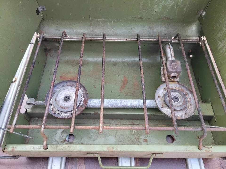 Estufa de campamento de 2 quemadores vintage Sears Roebuck modelo 476 82244 parrilla de barbacoa Foto 4 de 4