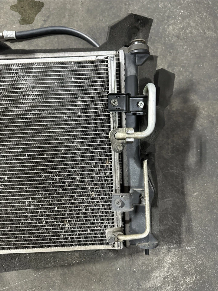 Оригинальный вентилятор охлаждения переднего радиатора двигателя для Subaru BRZ 2016 года выпуска - Изображение 3 из 4