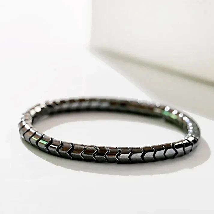 Magnetic Hematite Bracelet for Men & Women – 8mm Beads, Stretch Fit, Stylish Bal - Image 3 of 4