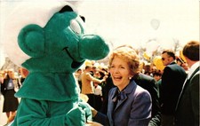 Nancy Reagan & Smurf White House Easter Egg Roll 1983 Postcard