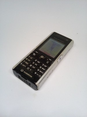 SONY ERICSSON V600i SILBER. Geprüfte Ware. Schneller Versand. Sammlerstück.