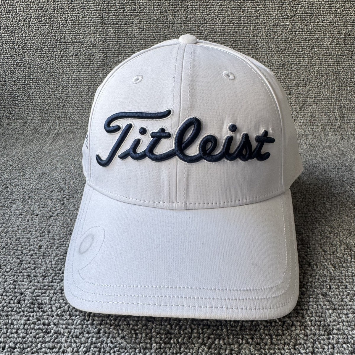 Titleist D'Andrea Golf Baseball Cap Strapback White Curved Brim Hat