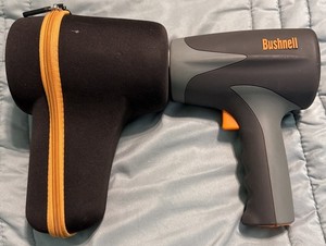 Bushnell Velocity Speed Radar Gun 101911 W/case Black/Grey EUC Tested
