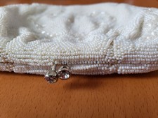 VINTAGE EVENING CLUTCH Made In Japan Kiss Clasp Ivory White