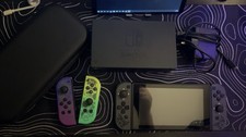 Nintendo Switch 32GB Console Bundle