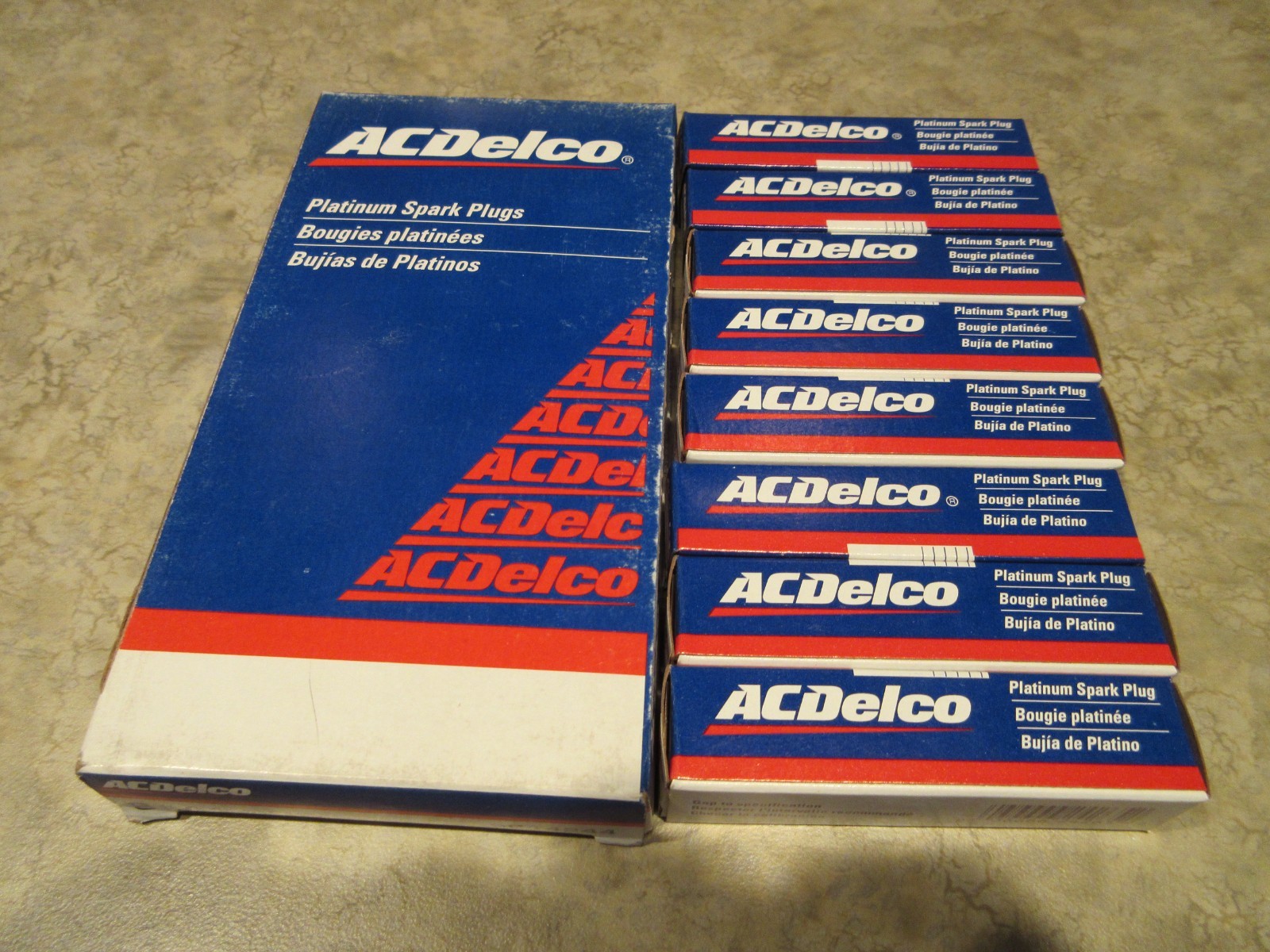 AC Delco Spark Plugs 41-906-Pkg of 8 - NOS - 90s 350-V8 - P/N 5614244