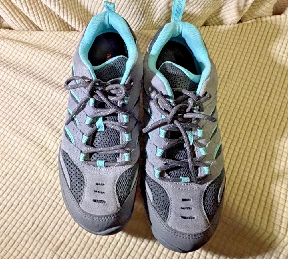 New MERRELL White Pine Vent Hiking Shoes Women’s Size 8.5 - Grey - Light Blue
Opens in a new window