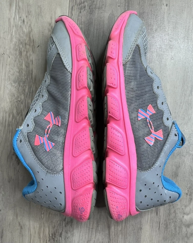 Under Armour Girls Assert 6  Gray Pink Blue Sneakers Youth Size 4.5Y - Image 4 of 4