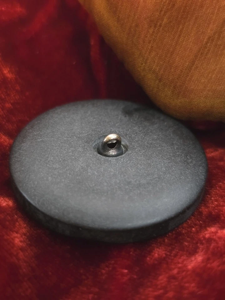 Knopf 4 cm Durchmesser / Schwarz, Perlmutt - Bild 3 von 3
