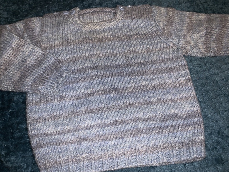 Baby boys hand knitted jumper age 912 months. Grey & blue stripes with