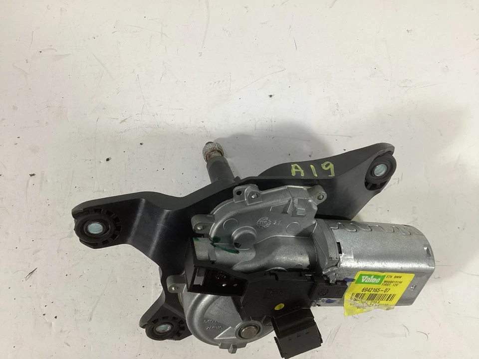 BMW X5 E70 2007-2013 motor limpiaparabrisas ventana trasera 6942165 OEM. Foto 3 de 4